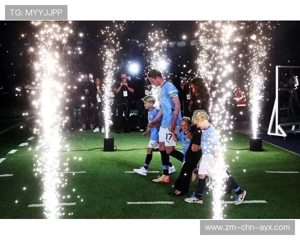 埃因霍温在考察德布劳内式的长传组织者：未来足球的创新之路